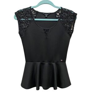 Guess‎ Black Lace and Peplum Top Size XS